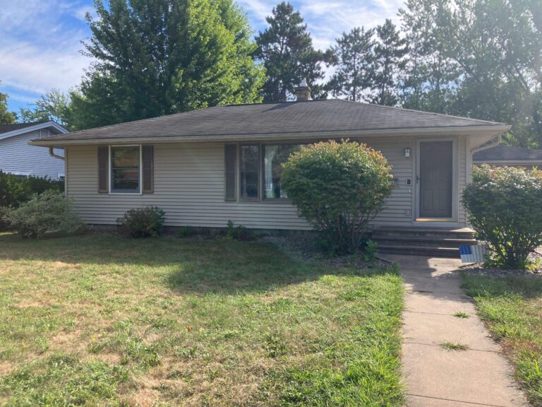 River Falls, WI, house bought by Shawn Buys Houses